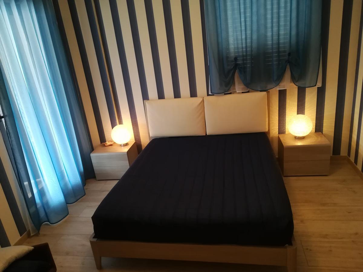Affittacamere Massimo D'Azeglio バルレッタ エクステリア 写真